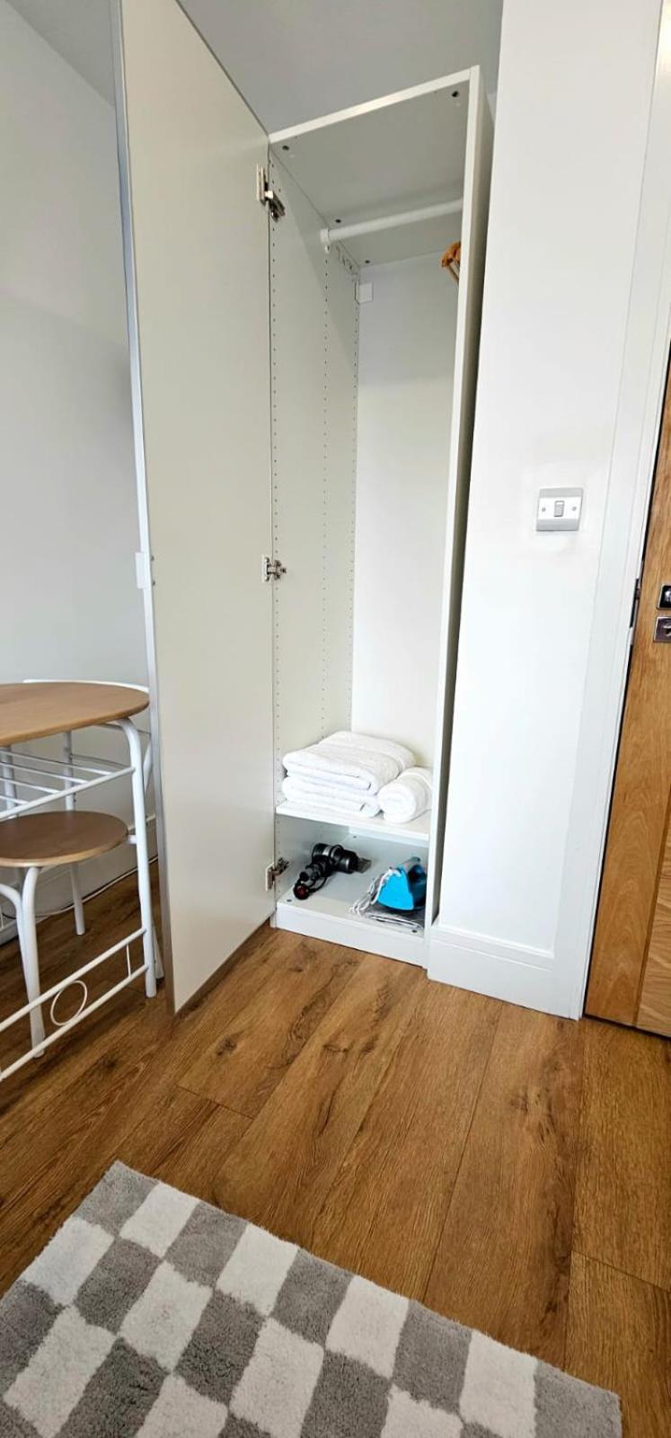 Claire Double Room London Eksteriør bilde